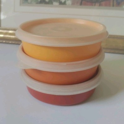 Tupperware Vintage 3pc 6oz Round Plastic Bowl Set Snap Lids Orange Yellow Red