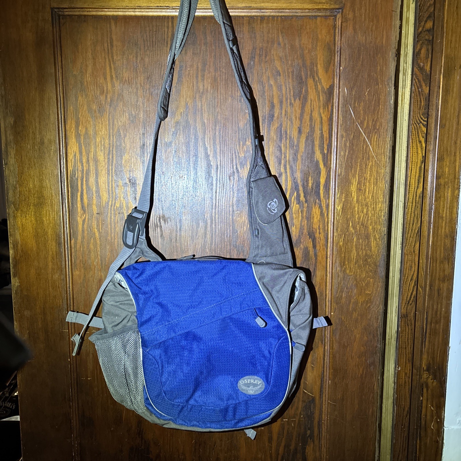 Osprey Float Vertical Shoulder Bag Backpack Sling… - image 1