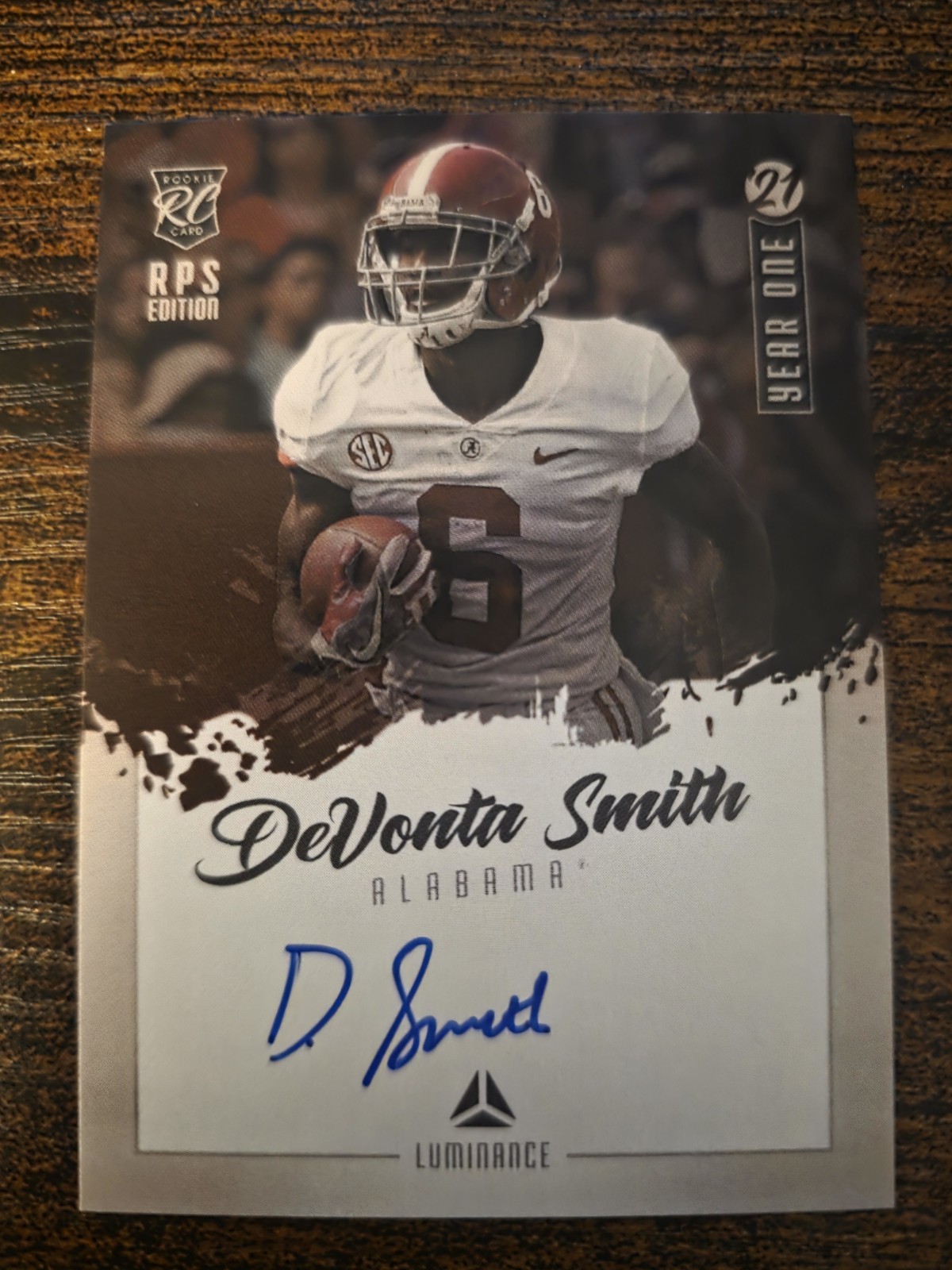 2021 Panini Luminance - Year One Signatures Rps Devonta Smith #YS-DS (AU, RC)