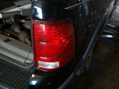 R TAIL LIGHT 4 DOOR EXCL SPORT TRAC FITS 02-05 EXPLORER 139323