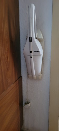 tragbarer Staubsauger Akkustaubsauger Siemens FD8910 mit integriertem Akku