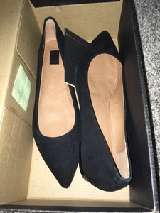 frye black flats