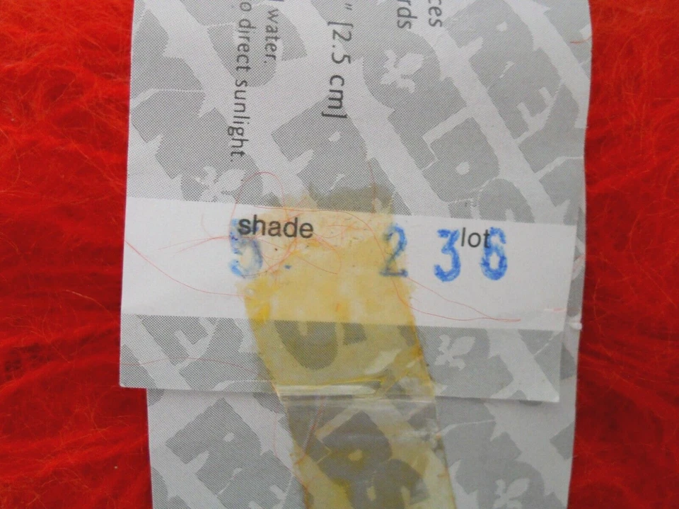 Vintage Reynolds Frivoli Yarn Mohair Wool Nylon Red  90 yards - Image 3 of 4