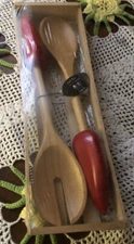 NIP Costa Rica Exotic Wood Red Handled Spoon Set