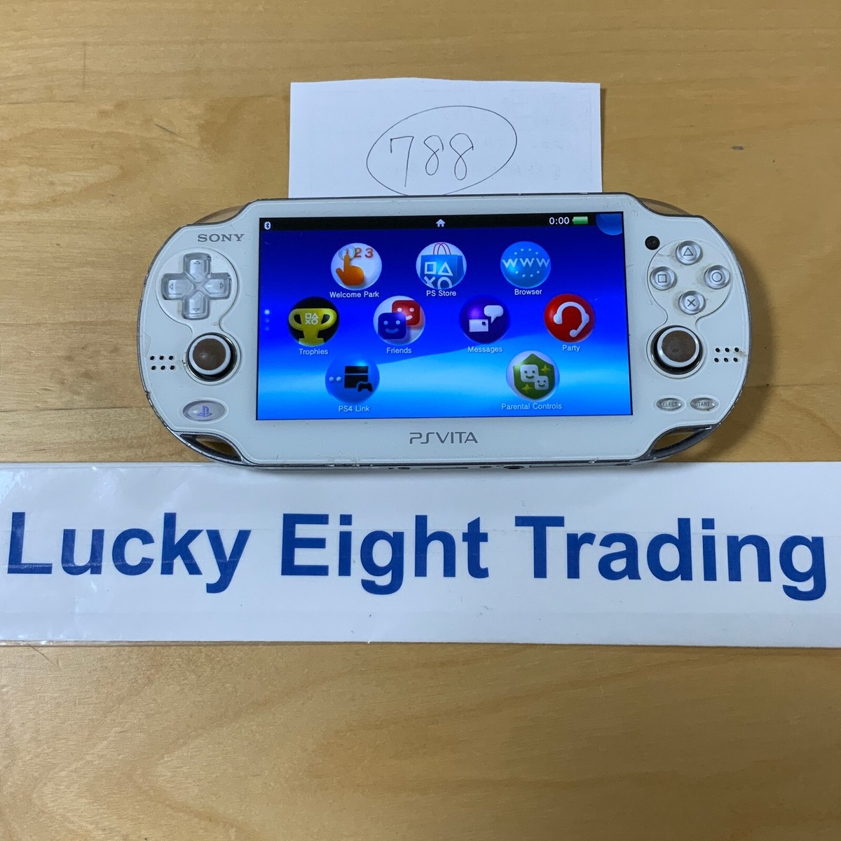 希少品】 PSVita PCH-1000 クリスタルホワイト