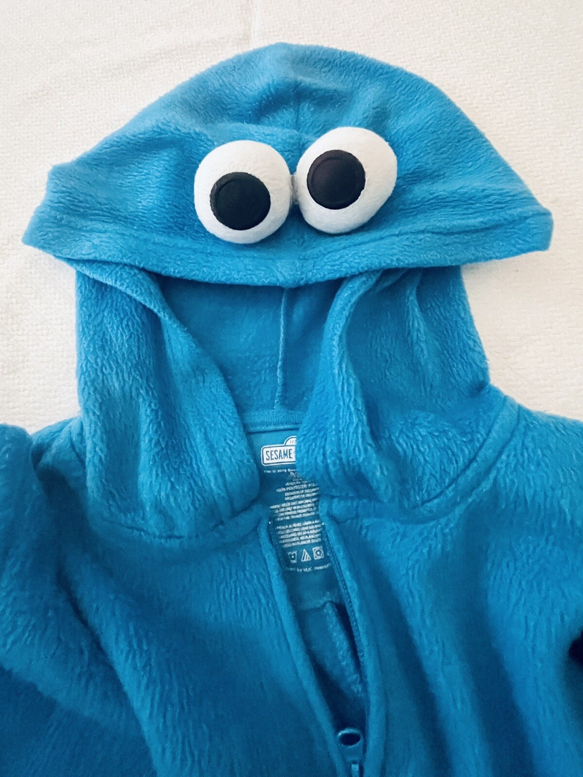 Sesame Street Cookie Monster Hooded Plush Furry Jumps… Gem