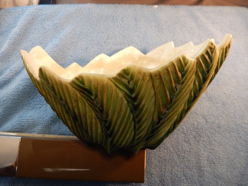 Sea Foam Green Bowl/Planter - Shawnee USA #1702 (first run) - Picture 7 of 10
