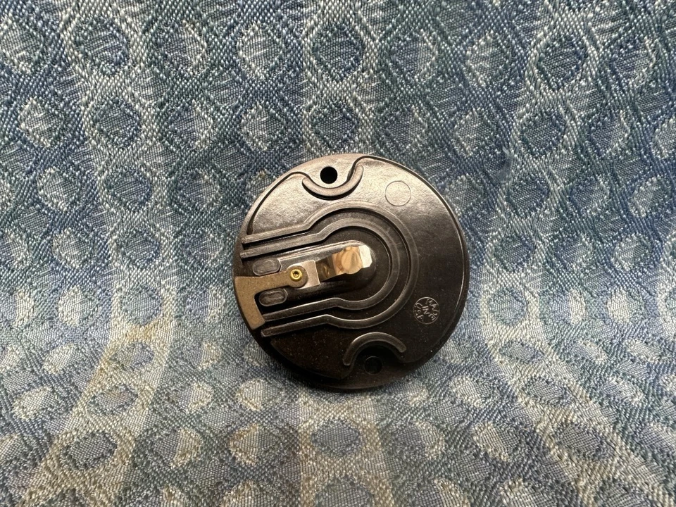 1962-1967 Buick Special Skylark 6 cilindros 1964-1965 Olds F-85 6 cilindros NORS Ign. Rotor - Imagem 2 de 4