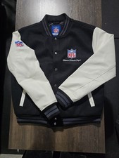 NFL Varsity Bomber Jacket   Men  s Black Body Leather White Sleeves Medium   160