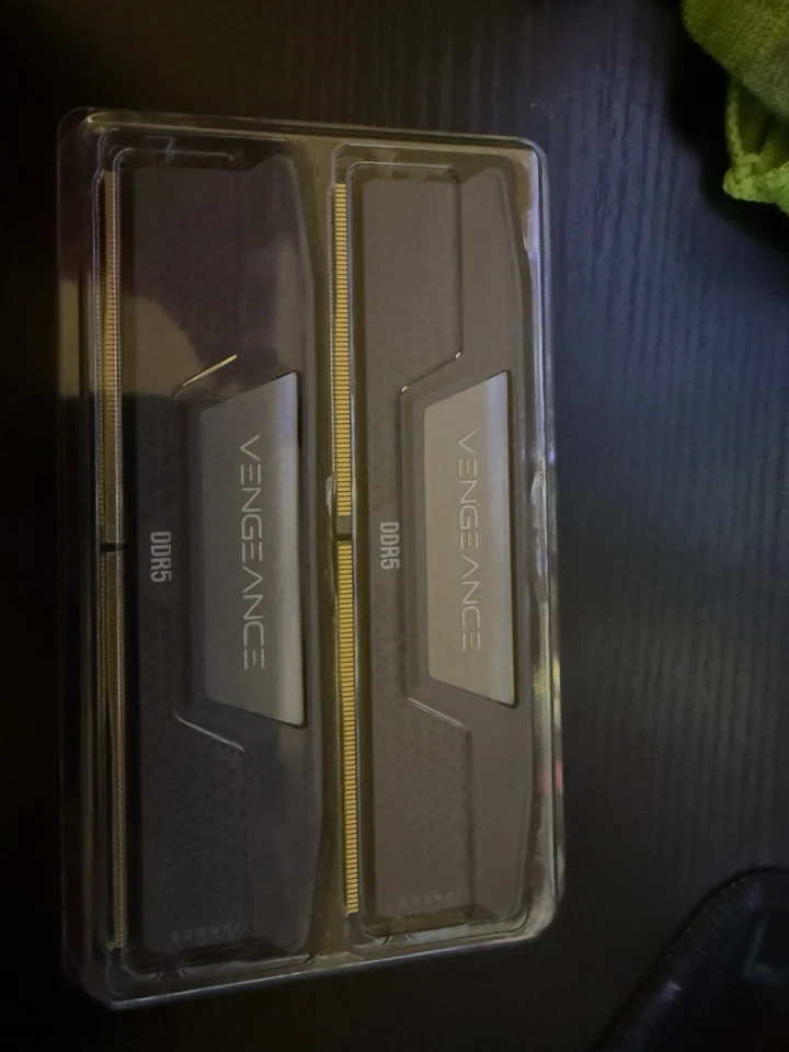 Corsair Vengeance RGB 32GB DDR5 5600MHz - Image 2 of 2
