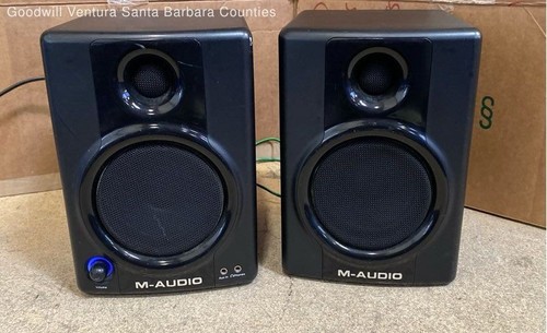 M-Audio AV40 Desktop Reference Studio Monitor Powered Speakers