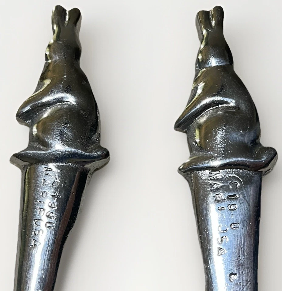 Juego de 2 Servidores de Ensalada Brillante Mariposa Aluminio Conejito Hechos en EE. UU. Foto 4 de 4