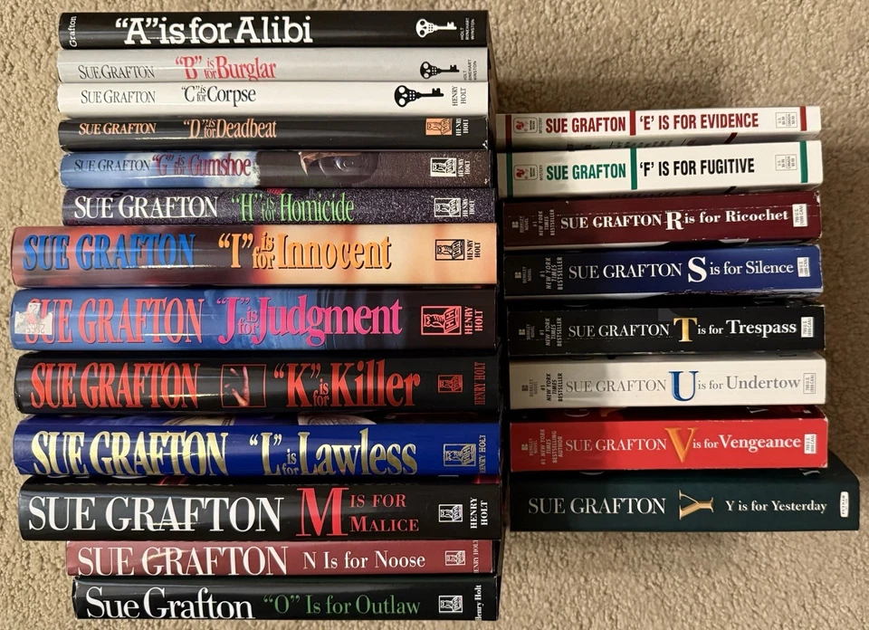 MIX LOT OF 21 SUE GRAFTON KINSEY MILLHONE ALPHABET MYSTERIES - A - O, R - V, Y Foto 2 de 2