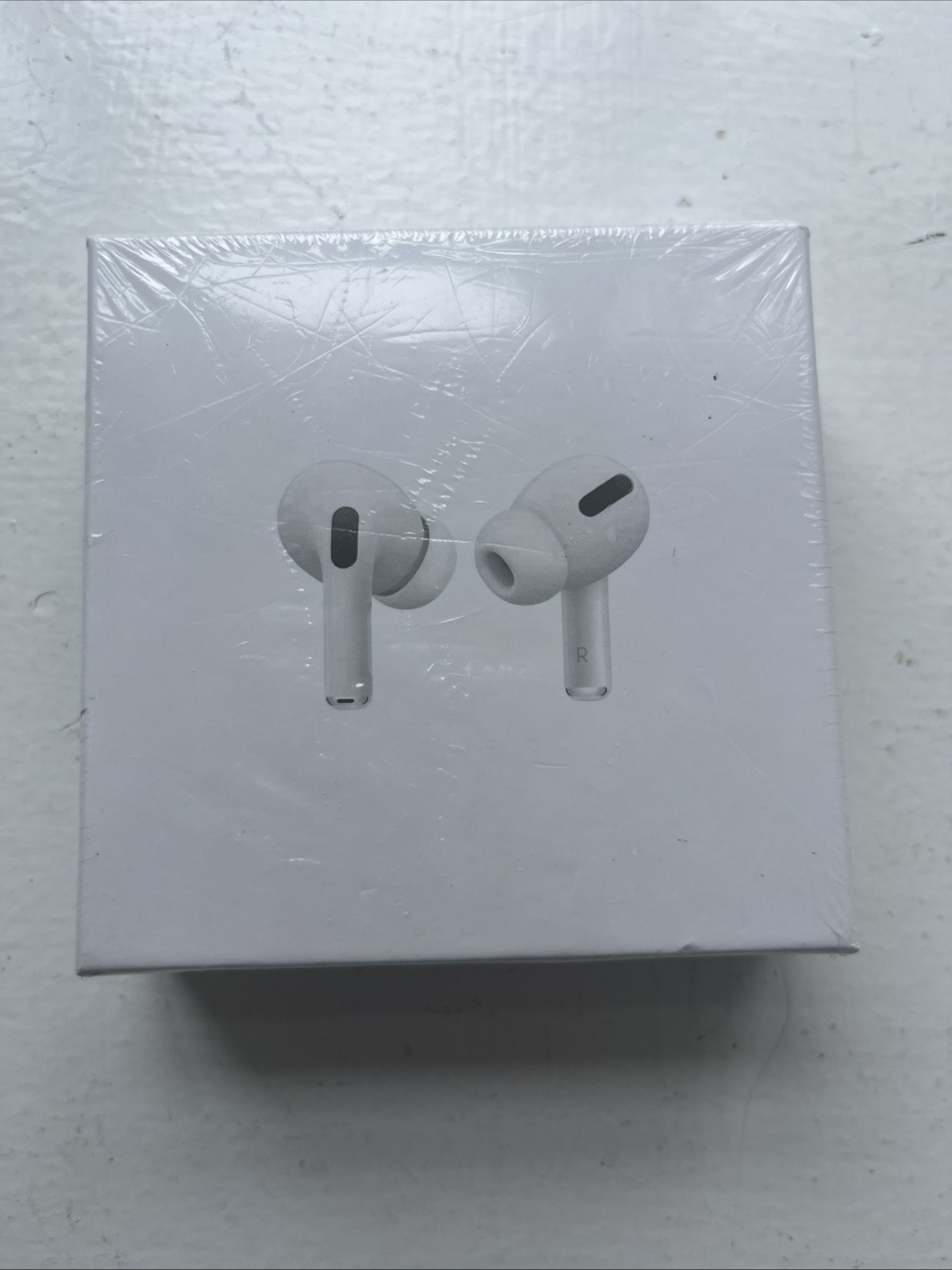 AirPods Pro 1st Gen with Charging Case Brand New Sealed-image