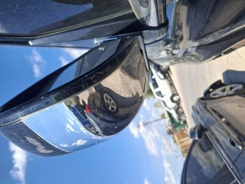 Driver Side View Mirror Power Turn Signal Opt DL3 Fits 09-14 ESCALADE 3676586