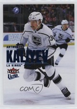 2023-24 Upper Deck Fleer Ultra Blue Foil 98/399 Arthur Kaliyev #52 ex5