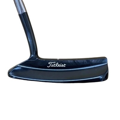 Scotty Cameron Studio Design 3 Putter 35 RH avec couvre-chef