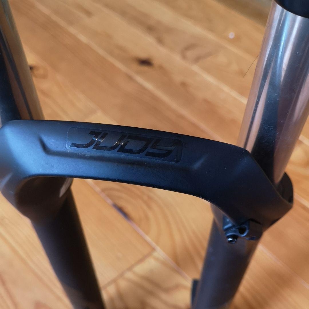 パーツ ROCKSHOX Judy 120mm 29er Amazon.com: RockShox Judy Silver TK Suspension Fork - 29