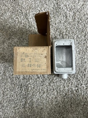Appleton FS-1-50 FS Device Box 1-Gang, Dead-End, Malleable Iron