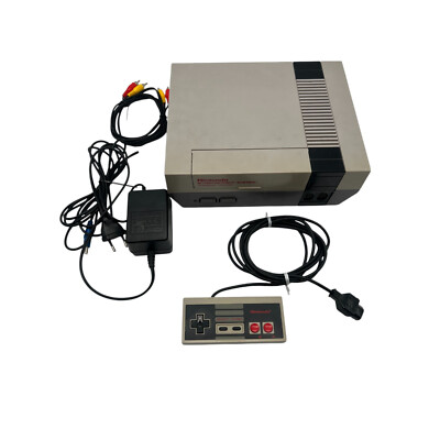 NES Konsole - Nintendo Entertainment System - EU PAL + Controller + Kabel