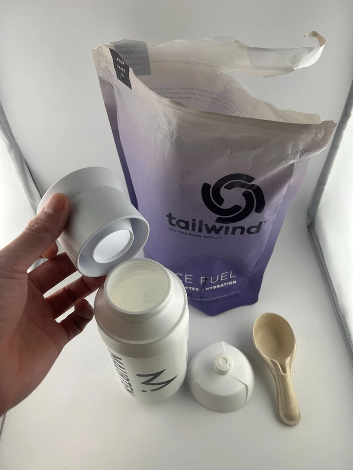 Embudo de botella de hidratación V2 - Para ciclistas, corredores, triatletas, entusiastas del gimnasio Foto 3 de 4