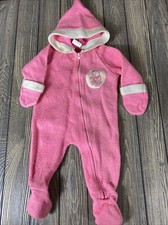 Vintage Bears Pink White Hooded Baby Outfit Size Medium 28 to 32 Ins 21 to 26 lb