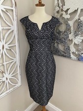 ADRIANNA PAPELL size 4 BLACK WHITE EYELET LACE LINED SLEEVELESS SHEATH DRESS