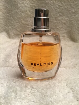 Realities by Liz Claiborne Perfume oz Purse Spray New Vintage