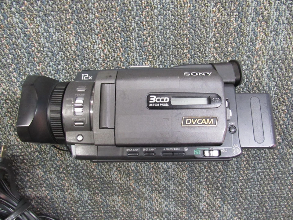 Sony DVCAM DSR-PDX10 Camcorder - Image 2 of 3