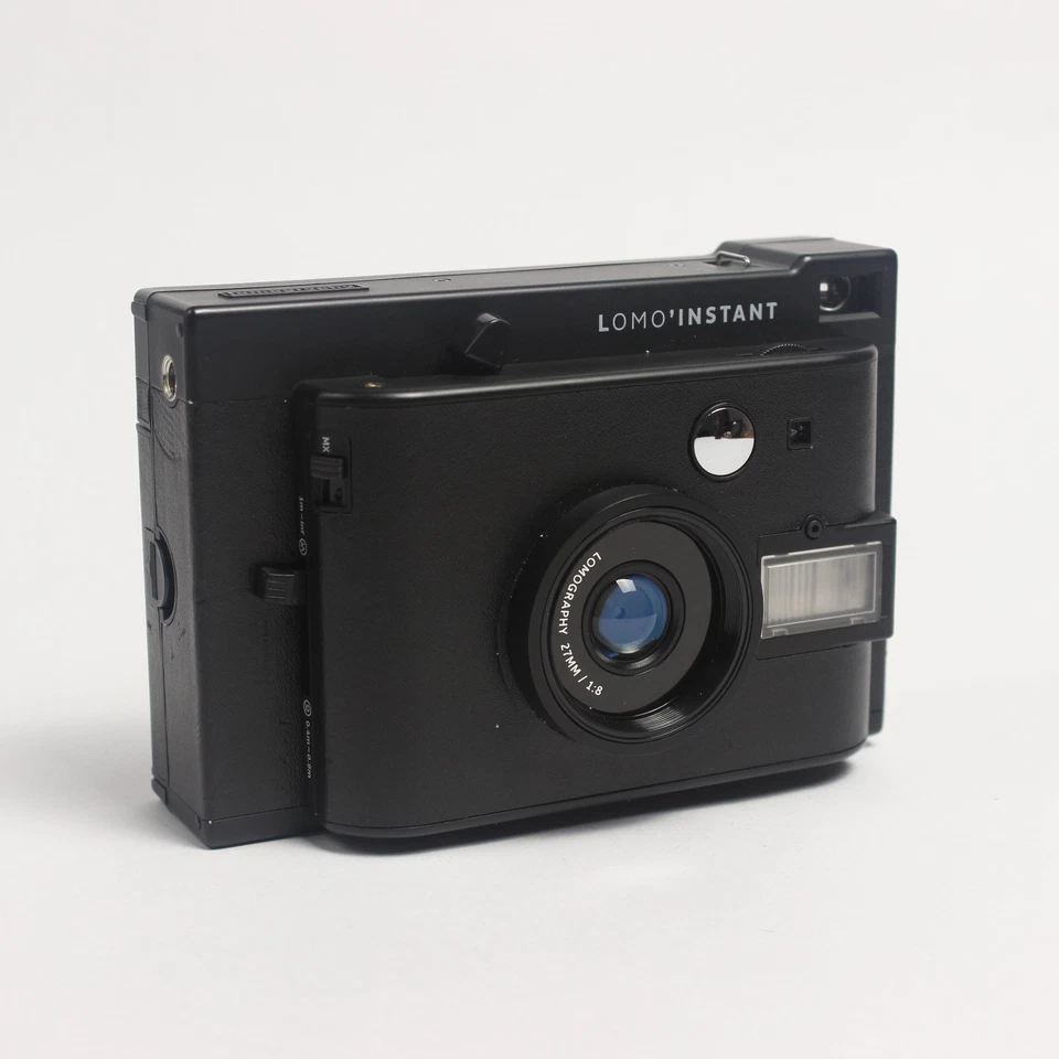 Lomography Lomo'Instant Instant Film Camera (Black Edition) - Complete in Box - Image 4 of 4