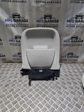 Land Rover Discovery Sport L550 2019 Sitzbezug Rückwand Vorn Links