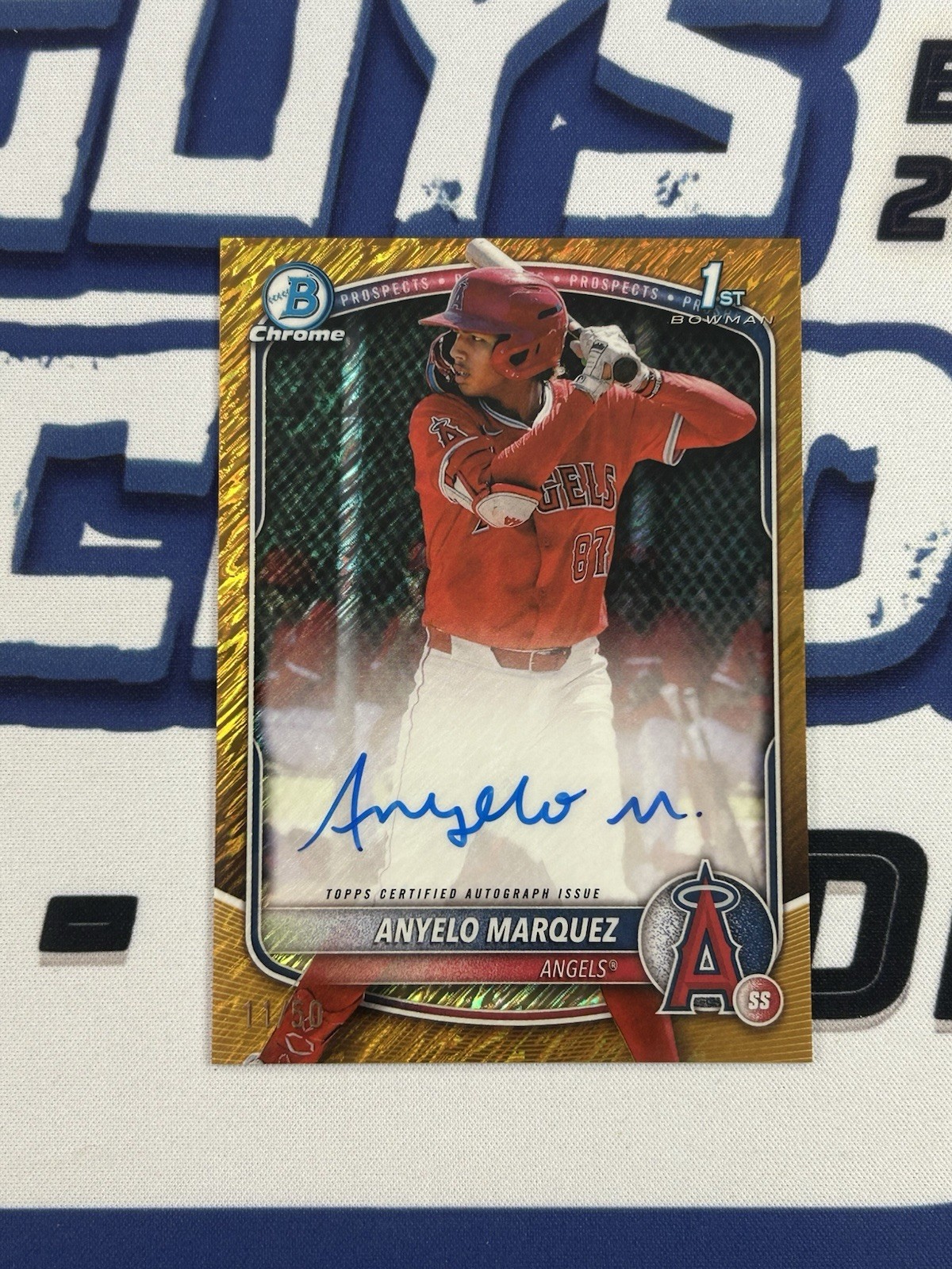 2025 Topps Bowman Chrome 1st Bowman Gold Shimmer Auto #CPA-AM Anyelo Marquez /50