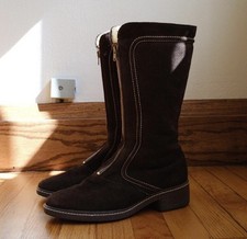 1960s Vintage chocolate brown tall Leather Boot With Faux Fur Lining
