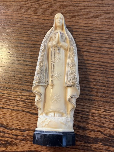 Virgin Mary Immaculate Heart Figurine Statue Rosary Case Religious Container