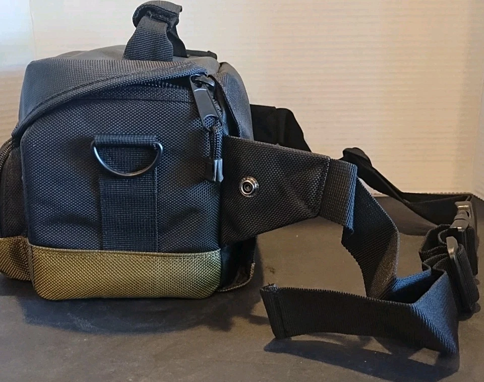 Bolso para gadget para cámara Canon 100 EG correa para el hombro y cinturón negro verde oliva Foto 2 de 4