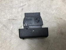 Lunette arrière Renault R19