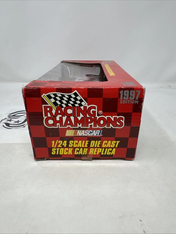 NASCAR Racing Champions fundido 1:24 1997 94 Ron Barfield New Holland - Imagem 3 de 4