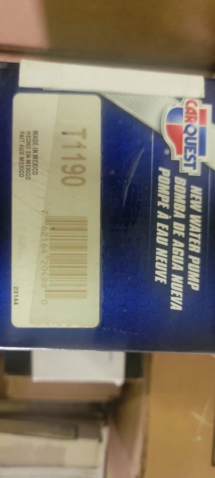 Nueva bomba de agua del motor Carquest Premium #T1190 Ford Lincoln Mazda Mercury Foto 3 de 3