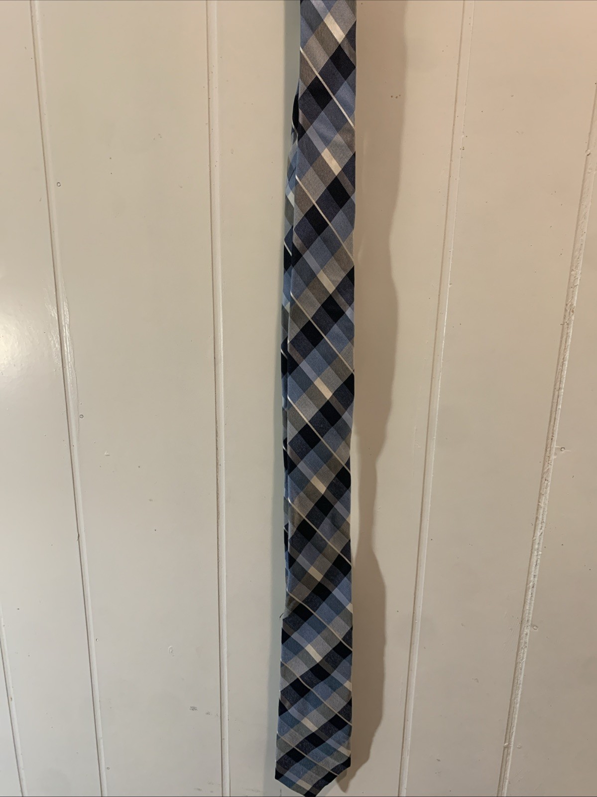 Picture 1 of 4
