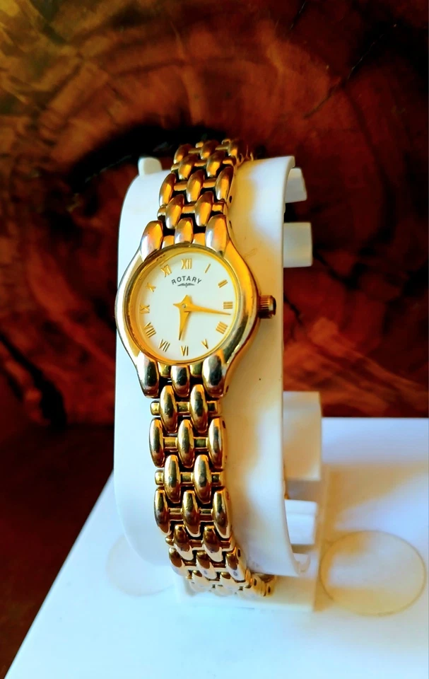 #180, Ladies Rotary Wristwatch Gold Tone, New Battery, Cleaned, Great Condition  - Image 3 of 4
