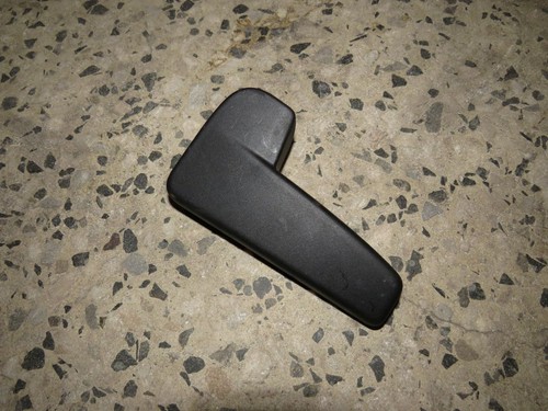 Original VW Polo 6R Hebel Entriegelung Motorhaube M18572 6r1823533