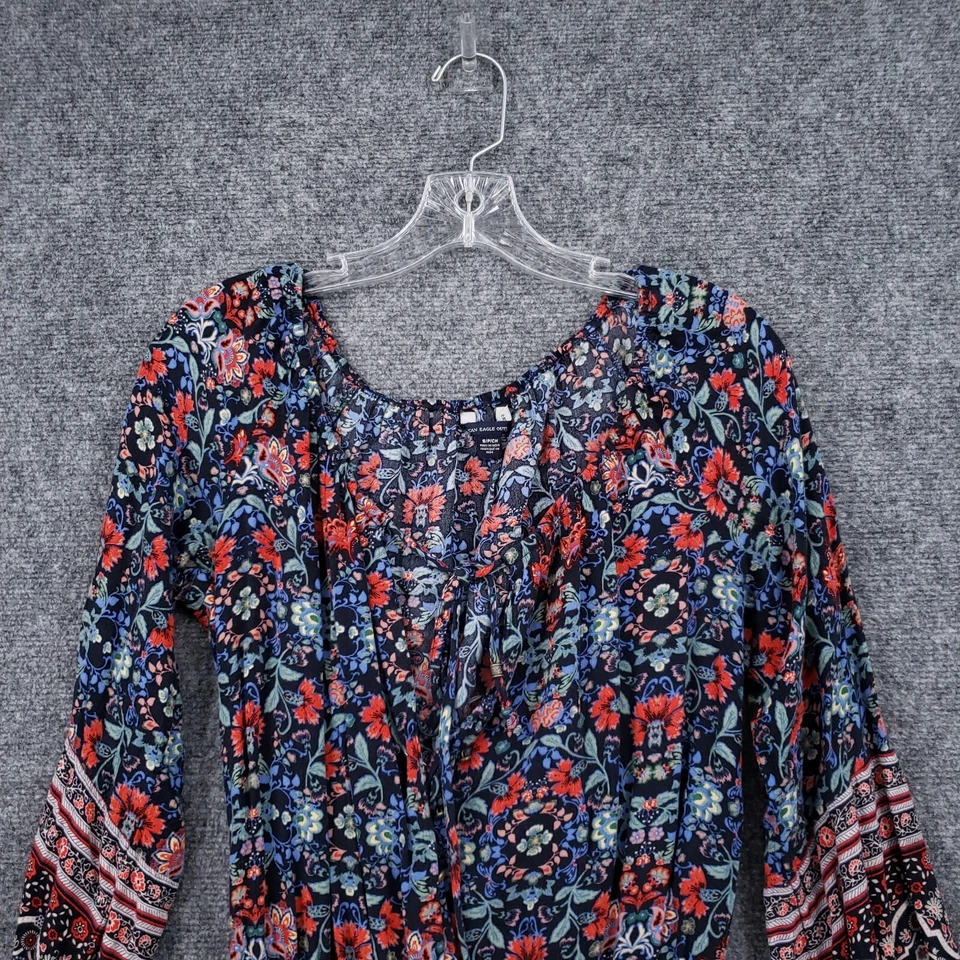 Mameluco American Eagle para mujer S pequeño azul floral cuello en V manga larga Foto 2 de 4