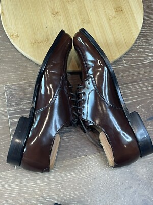 Cole Haan Men display picture 1
