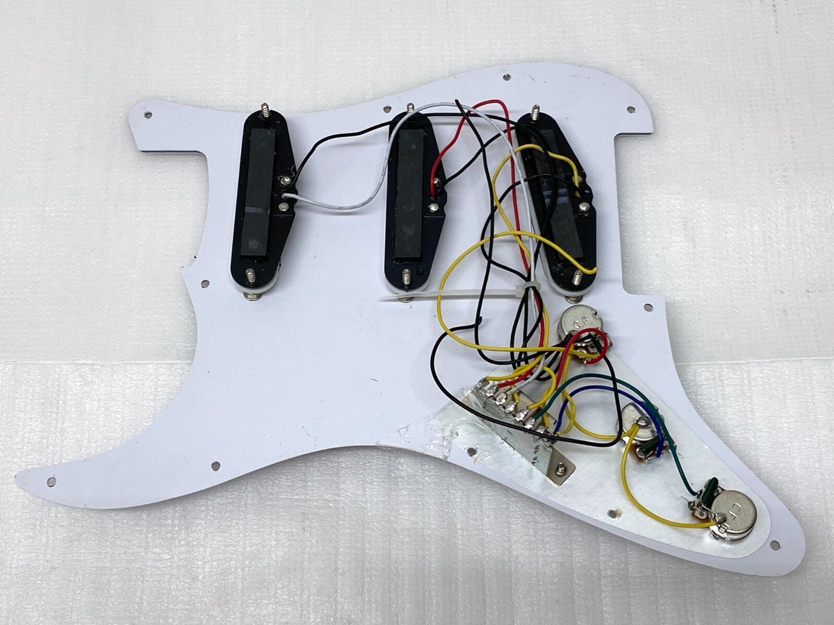Stratocaster Guitar Banworks Prewired Strat Pickguard