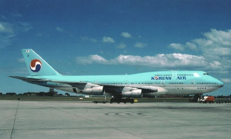 Korean Air Boeing 747-300 HL7468 postcard | eBay