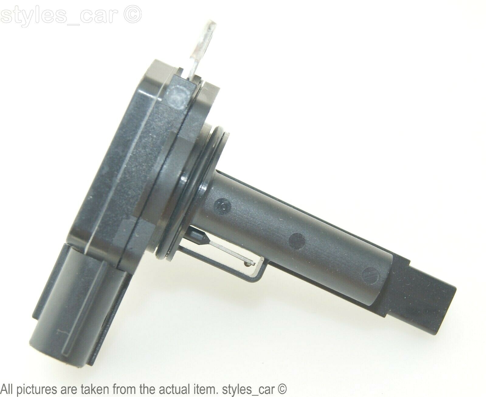 2220437010 Genuine Toyota Prius Verso Avensis Auris Mass Air Flow Meter Sensor eBay