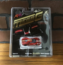 22027 AFX Ford GT Heritage 16 with Gold Stripes - Mega G - NEW