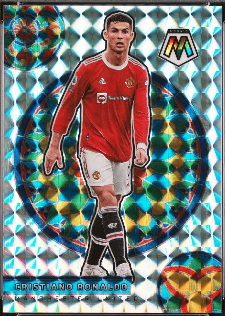 2021-22 Panini Mosaic FIFA Road to World Cup - Cristiano Ronaldo