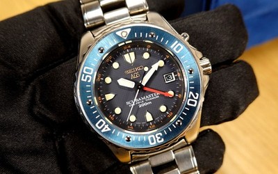 SEIKO 44 mm STINGRAY Scubamaster GMT Titan KINETIC AGS 5M45-6A30 SBCW003 Quarz