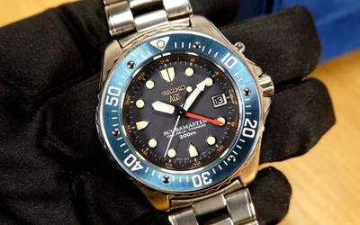 SEIKO 44 mm STINGRAY Scubamaster GMT Titan KINETIC AGS 5M45-6A30 SBCW003 Quarz - Bild 1 von 4